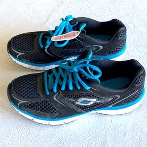 Sketchers Sport size 7.5 “New”